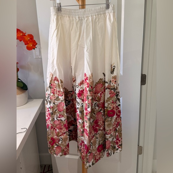 Maeve Pull-On Circle Skirt - Picture 2 of 7